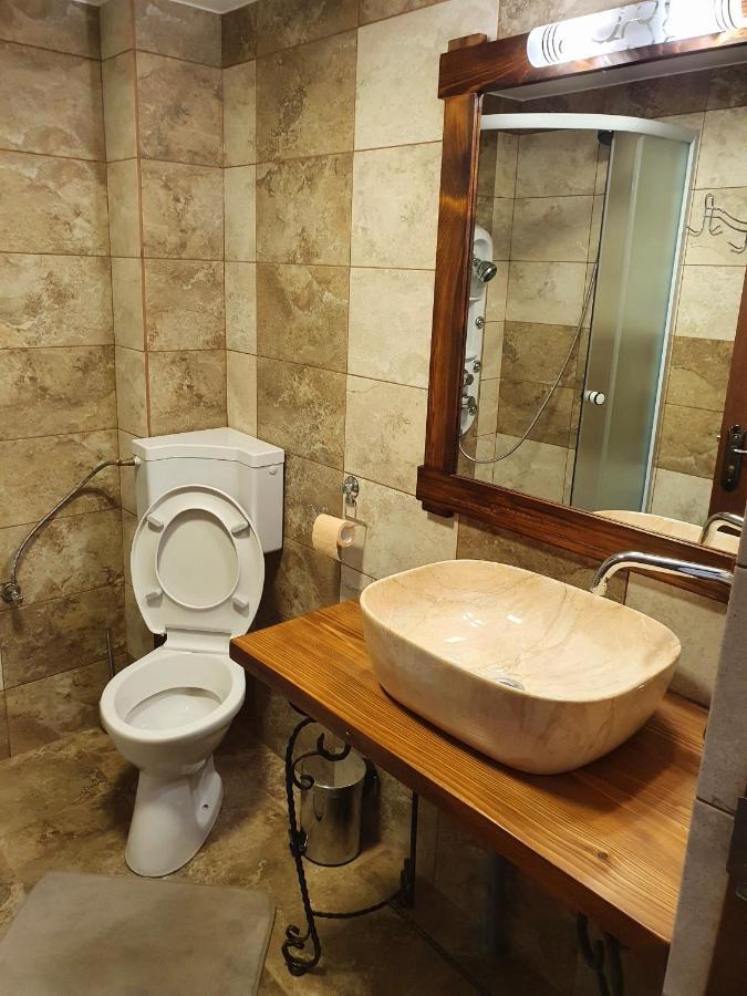 Rooms Poienita Slanic Moldova Luaran gambar
